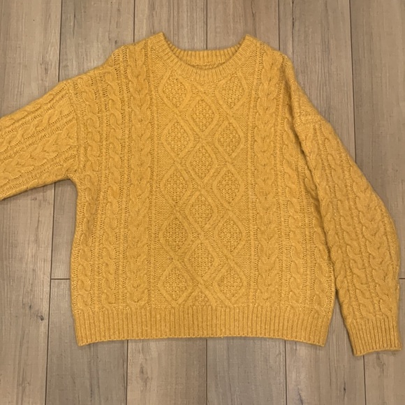 Daily Drills Knit Sweater in Honeygold - Picture 5 of 6